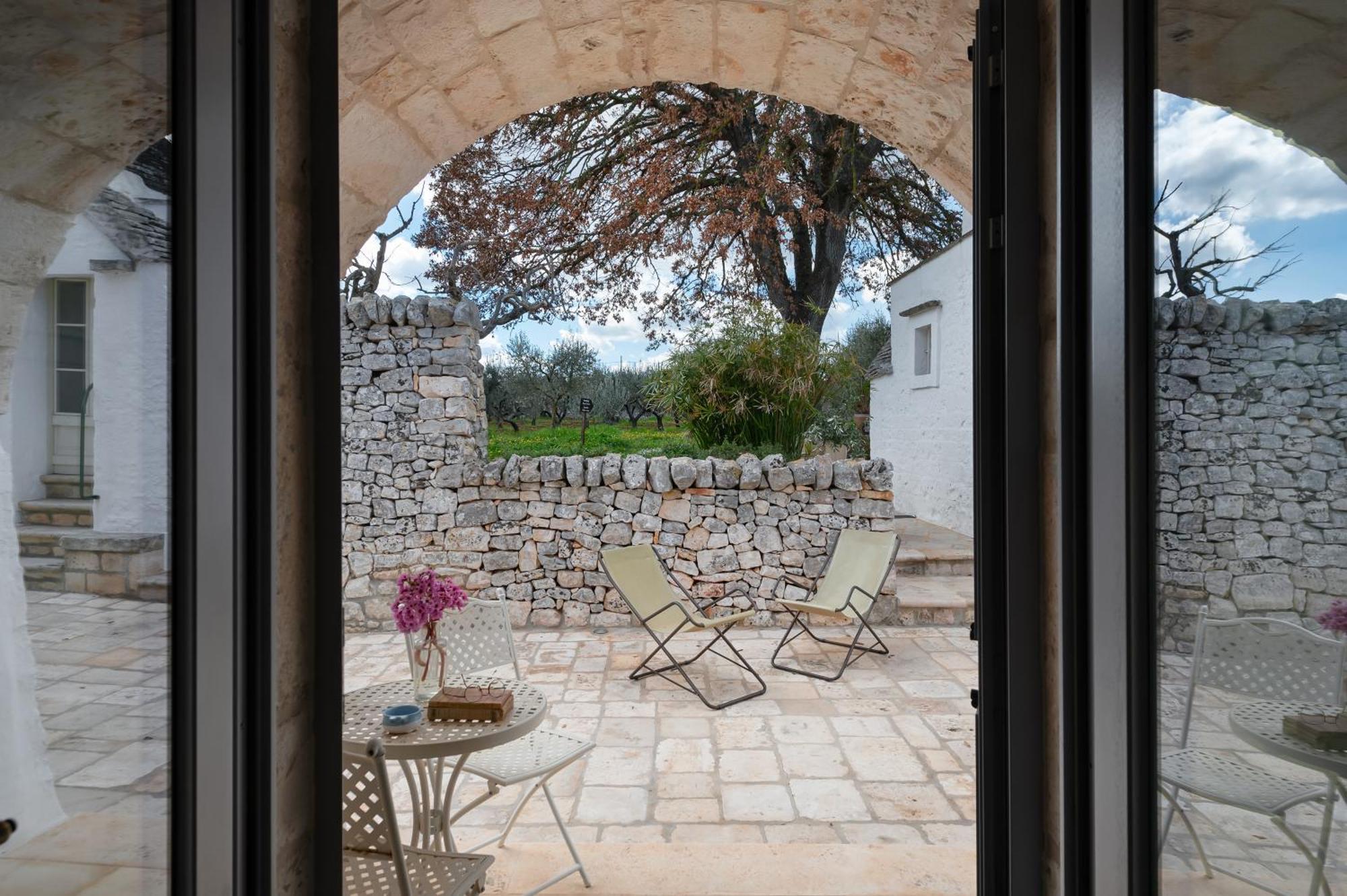 Agriturismo Masseria Aprile ロコロトンド エクステリア 写真