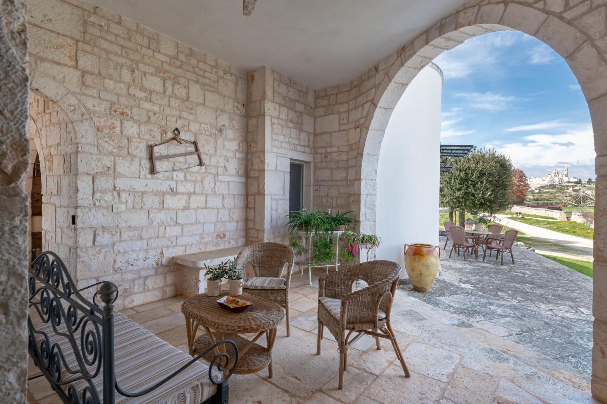 Agriturismo Masseria Aprile ロコロトンド エクステリア 写真