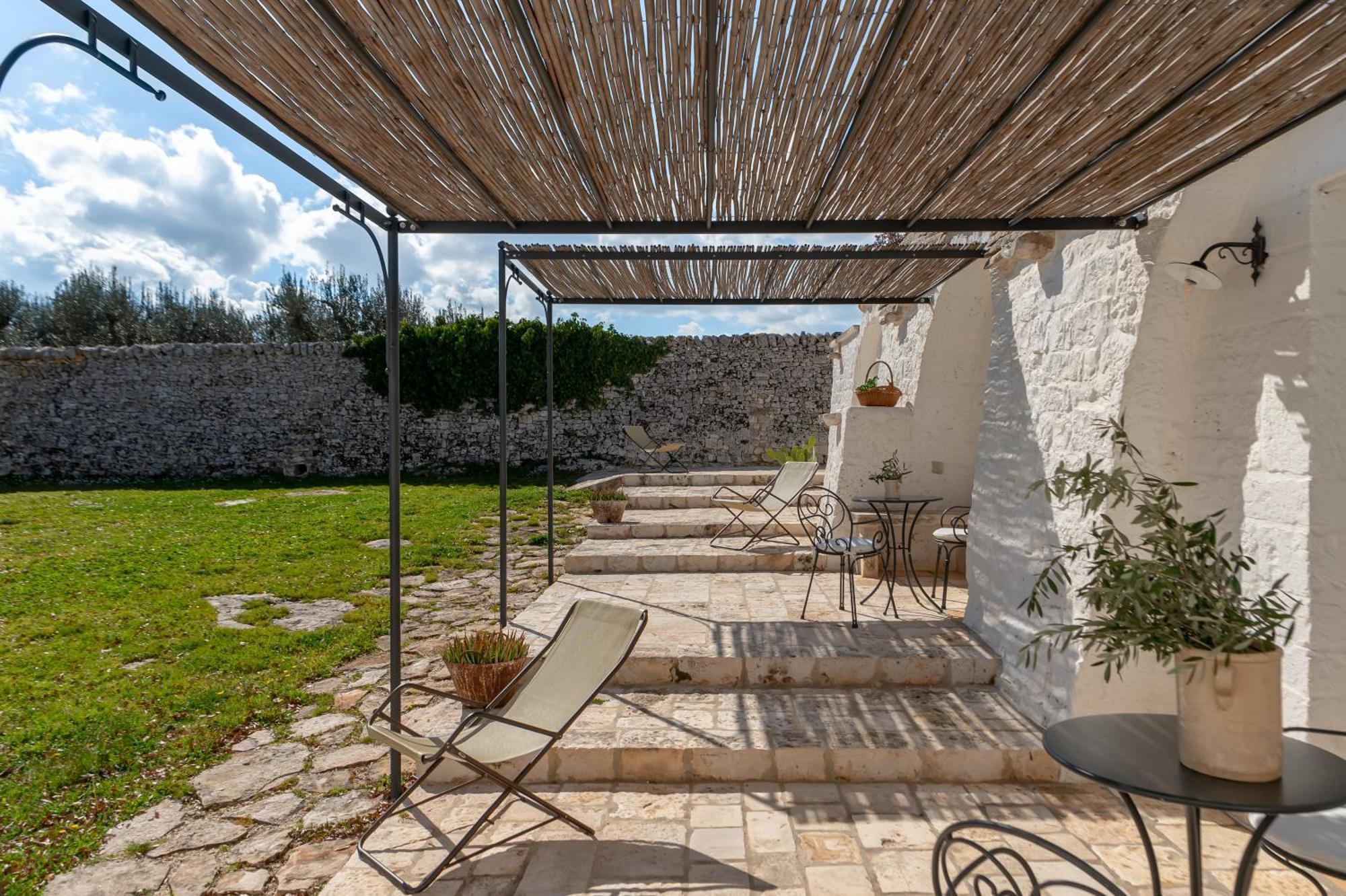 Agriturismo Masseria Aprile ロコロトンド エクステリア 写真