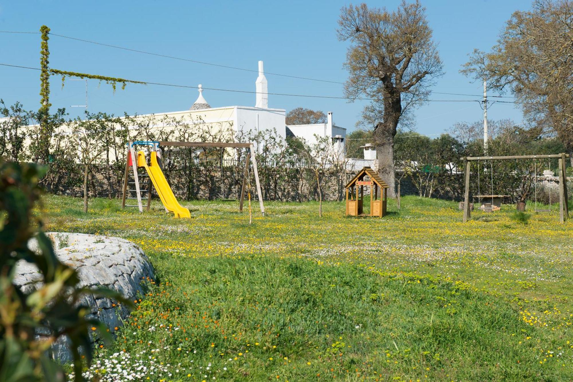 Agriturismo Masseria Aprile ロコロトンド エクステリア 写真